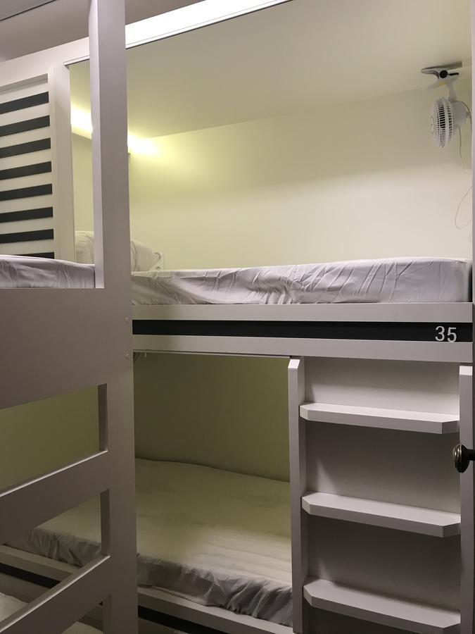 Aipa Hostel.Com Кабу-Фріу Екстер'єр фото
